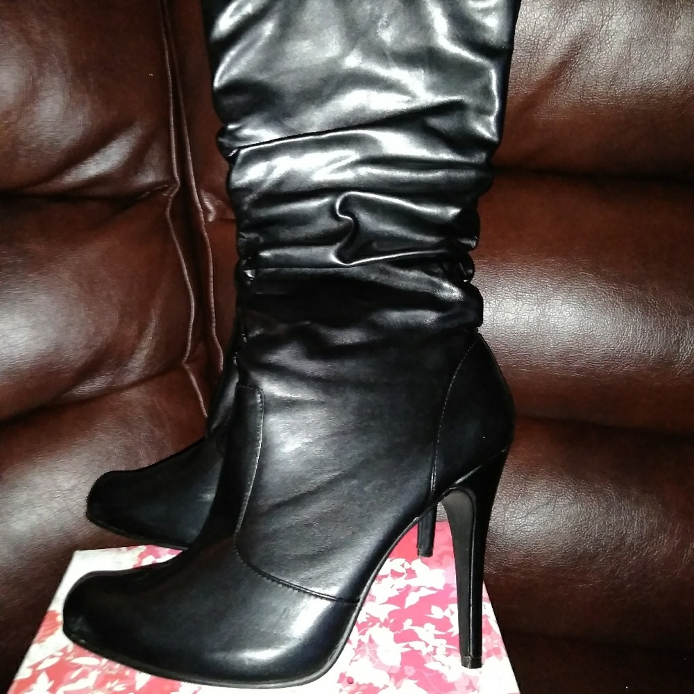 Chinese Laundry Boots